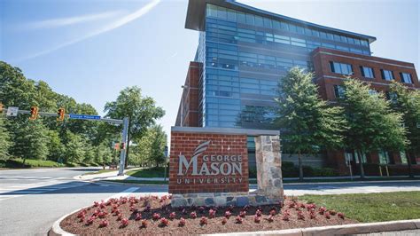 Đại Học George Mason Sinh Viên Có Mức Lương Khởi điểm Cao Nhất Bang