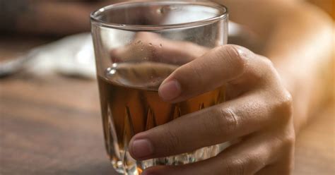 Alcohol Intoxication Signs Symptoms And Treatment