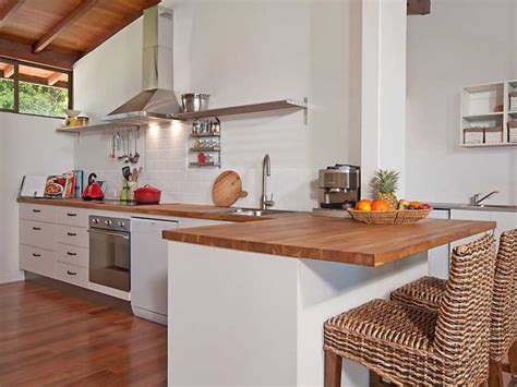 Best l shaped kitchen designs in india: Remodeling A Very Small L Shaped Kitchen Design - My Kitchen Interior | MYKITCHENINTERIOR