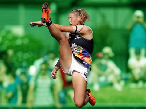 The Vulgar Trolling Of Tayla Harris Extraordinary Mid Play Aflw Photo Was Shut Down With The