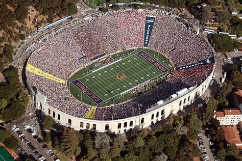 20 Largest College Football Stadiums