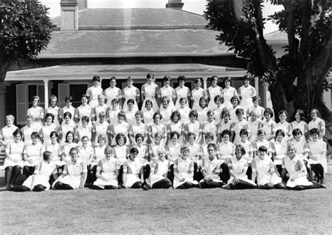 nurses group of royal adelaide hospital nursing finalists march 1970 4 1a 86 ehive