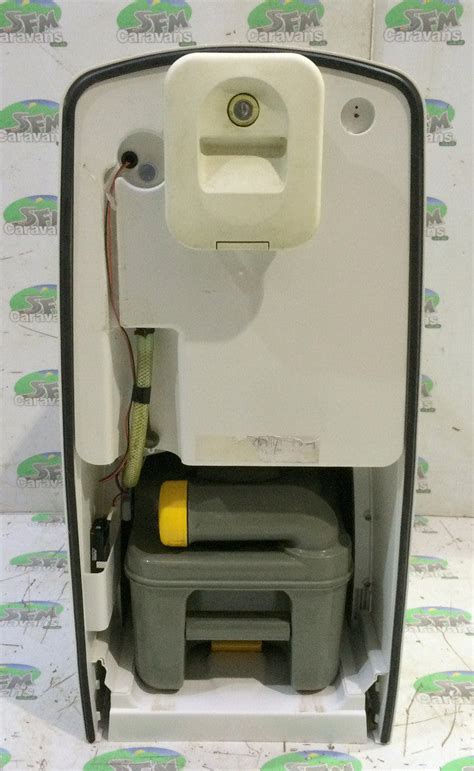 Thetford C200 Cw Swivel Cassette Toilet Sfm Caravans