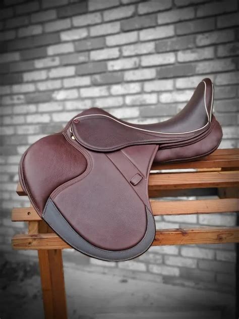New Arrival Luxury Horse Jumping Saddle Buy Close Contact Saddles