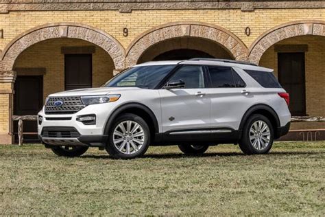 2023 Ford Explorer Mpg And Gas Mileage Data Edmunds