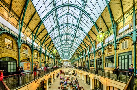 London's Most Famous District: Covent Garden - What To See, Eat & Do