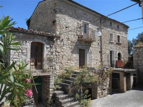 109597 House For Sale In Fallo Chieti Abruzzo Stone Houses