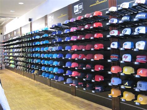Customized Headwear Products Cap Retail Store Metal 12 Layer