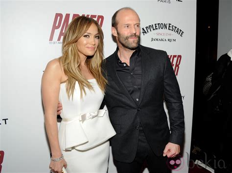 Jennifer López Y Jason Statham En El Estreno De Parker Jason