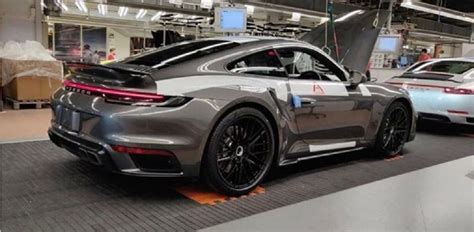 Targa body style also returns; 2020 Porsche 911 Turbo 992 Pictures Leaked Online - Rennlist