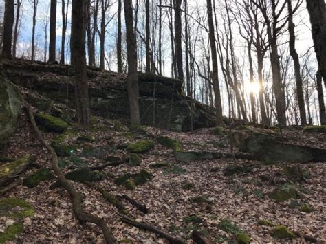 The Faces Carved Into These Ohio Ledges Make You Feel Like You Entered
