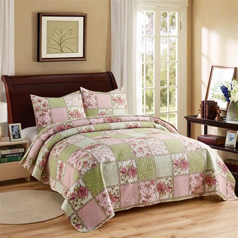 Pink Green Flowers Printed 3 Piece Quilt Bedding Set King Size