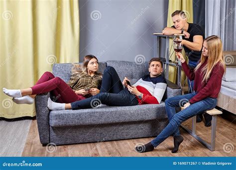 Start Drinking In A College Dorm Stock Image Image Of Hostel Classmates 169071267