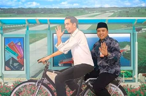 Ulang tahun jokowi disambut heboh netizen. Selamat Ulang Tahun Pak Jokowi, Semoga Bijaksana Angkat ...