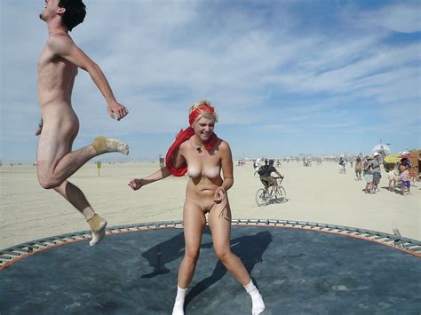 Naked At Burning Man Pict Gal