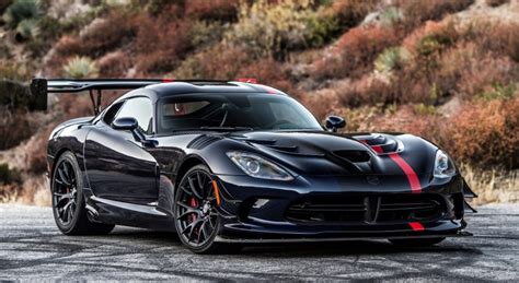The car will be very different from what we remember with. 2019 Dodge Viper Price, Specs, HP, Interior, MSRP, Release ...