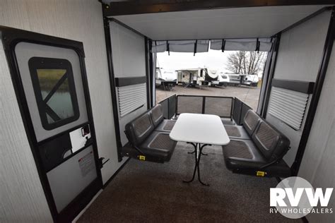 2020 Torque Xlt T333 Toy Hauler Travel Trailer By Heartland Vin