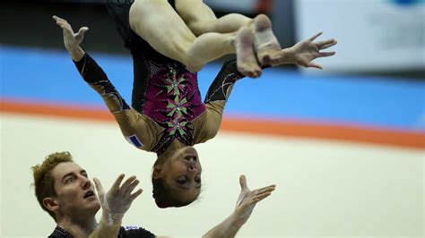 Fatos Música E Saltos Na Maia Capital Da Ginástica Acrobática