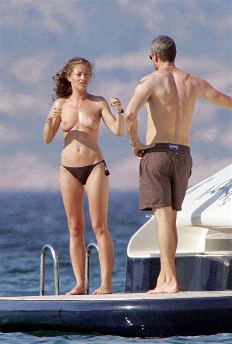 Rebecca Gayheart Showing Her Nice Tits On Yacht Paparazzi Pictures Porn Pictures Xxx Photos