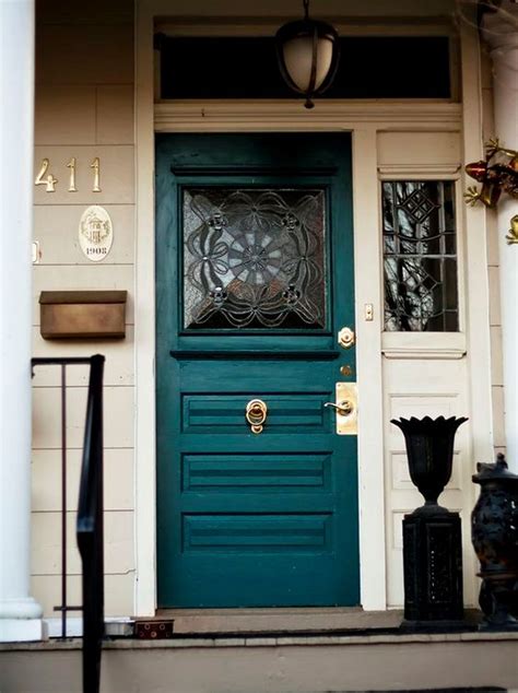 15 Most Beautiful Antique Farmhouse And Vintage Front Doors Ideas For