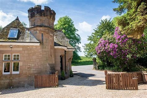 23 Wedding Venues With Accommodation Where To Stay In Style Stunning