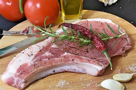 Hd Wallpaper Animal Meat With Tomatoes Chops Pig Pork Chop Ribs
