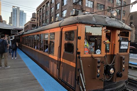 Cta Rolls Out Vintage L Cars For Anniversary Of Citys First Train Line