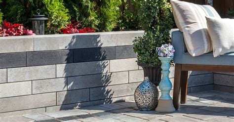 5 Wall Blocks For Stunning Vertical Landscape Elements And Retaining