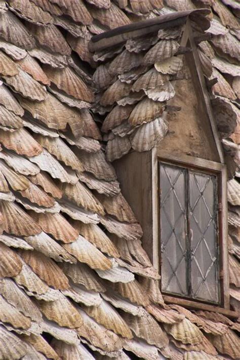 Shelled Roof Architecture Cottage Architecture Details