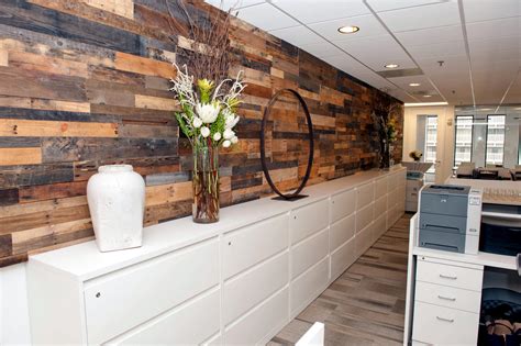 Easy Install Pallet Wood Wall Sustainable Lumber Company
