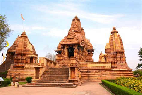 Temple De Lakshmana Dans Khajuraho Madhya Pradesh Inde Photo Stock Image Du Inde Khajuraho