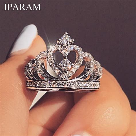 Iparam Fashion Luxury Silver Zirconia Crown Ring Womens Wedding Party
