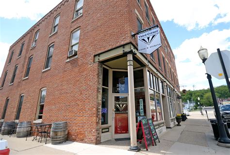 Biz Buzz Monday Downtown Dubuque Bar Eatery Changes Name Offerings