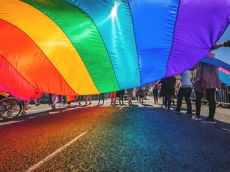 Top 89 Imagen Pride Parade Background Vn