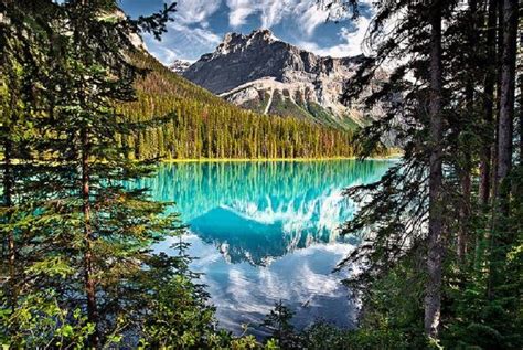 Emerald Lake British Columbia Canada Mountain Lakes Yoho National