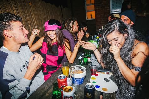 We Reviewed A House Party In Hitchin Vice