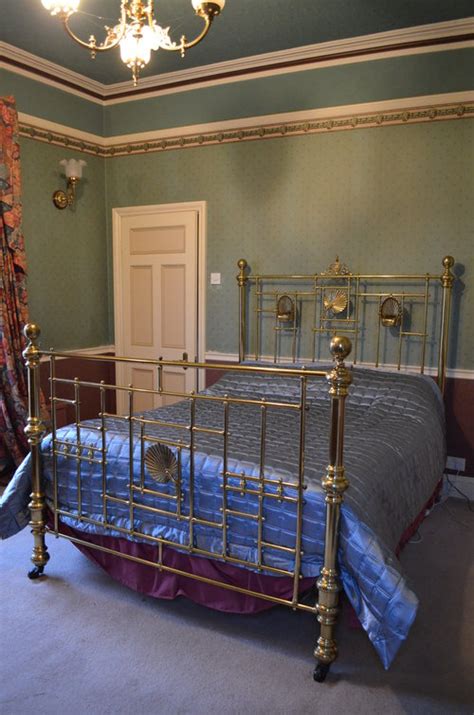 Victorian Brass Bed Kingsize 5ft X 66ft Antiques Atlas