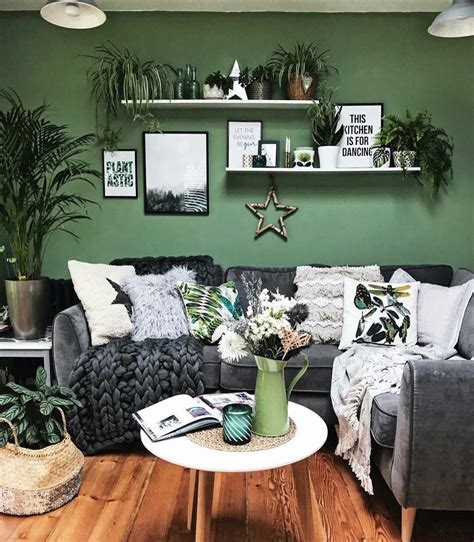 10 Green And Grey Room