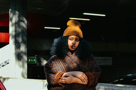 The Writing Life Of Warsan Shire A Young Prolific Poet The New Yorker