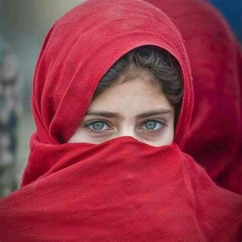 Pin By Sumayyah Barakat On Beauty Afghan Girl Afghanistan Photojournalism