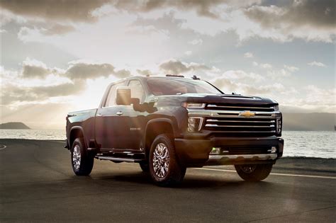 Chevy Introduces Details Of 2020 Silverado Hd High Country