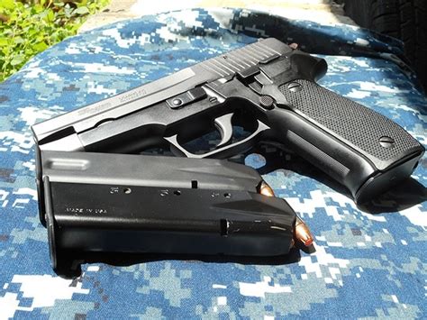 Gun Review West German Sig Sauer P226 Semi Automatic Handgun In 9mm