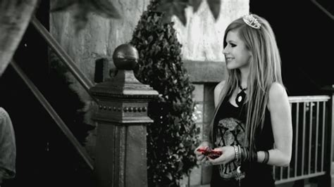 Smile Music Video Hd Avril Lavigne Photo 22213479 Fanpop