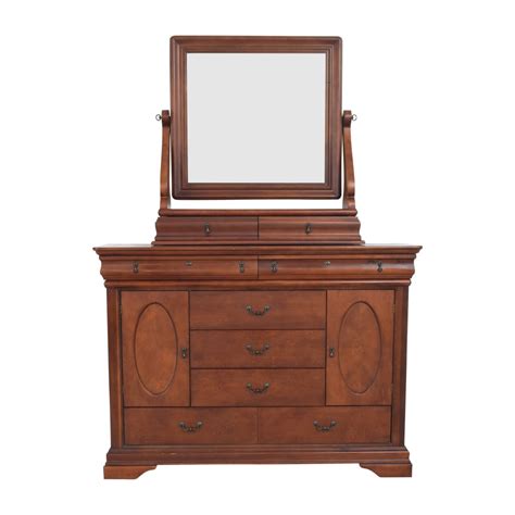 75 Off Broyhill Furniture Broyhill Two Door Dresser With Mirror