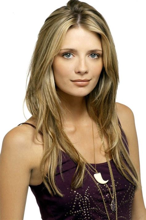 9 Style Lessons We Learned From The O C S Marissa Cooper Blonde