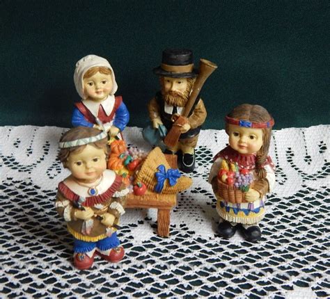 Thanksgiving Figurine Decor 5 Pc Set Pilgrims And Indians Etsy