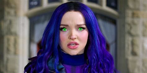 Disney's 'Descendants 3' Trailer Has People Scared For Mal's And Ben's ...