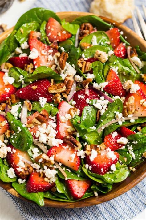 Spinach Strawberry Salad With Poppy Seed Dressing