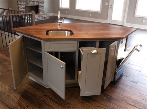 Of georgia creates only the finest custom cabinetry available anywhere! Custom Kitchen Islands Gainesville GA | Covenant Woodworks