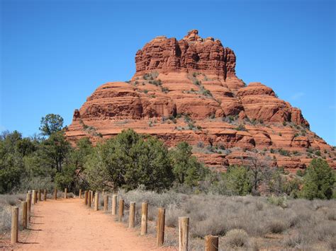 11 Easy Hiking Trails In Arizona